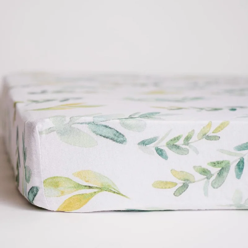 Special Buy Leafy Greens Fitted Crib Sheet